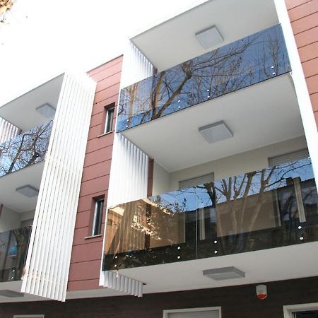 Residence Opera Rimini Bagian luar foto