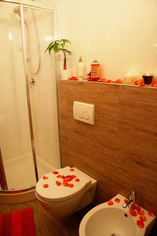 Residence Opera Rimini Bagian luar foto